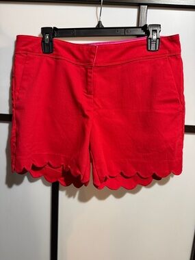 Isaac Mizrahi Red High-Waist Scallop Hem Shorts